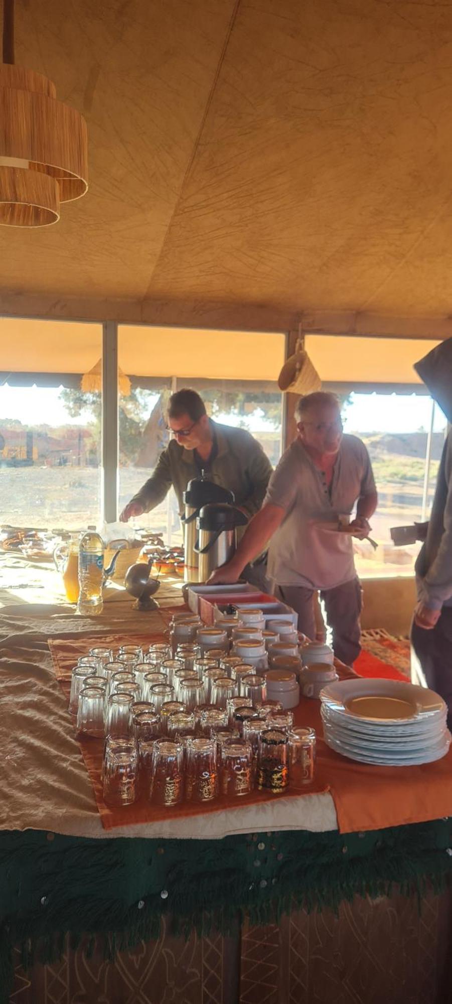 Desert Camp Camel & Sandboarding 메르주가 외부 사진