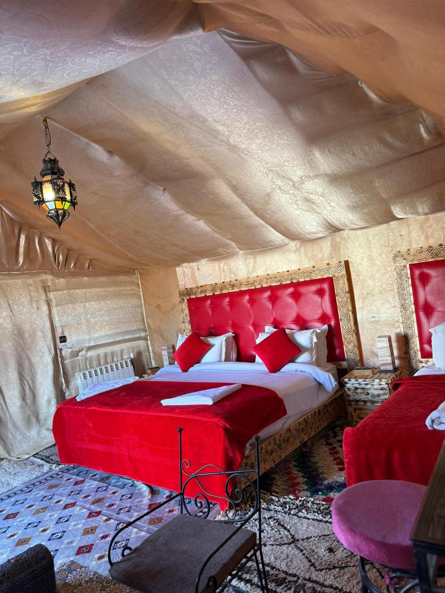 Desert Camp Camel & Sandboarding 메르주가 외부 사진
